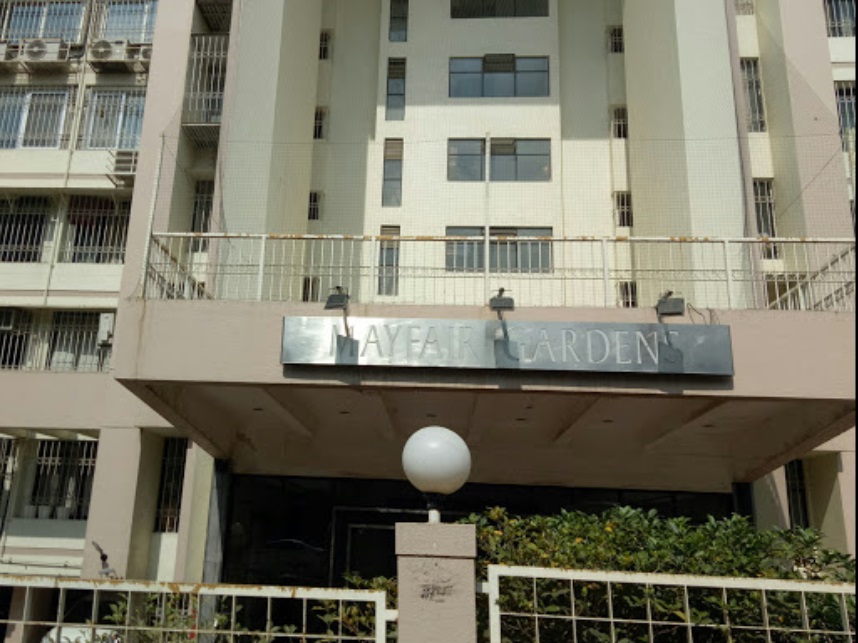 Building - Mayfair Gardens, Andheri West